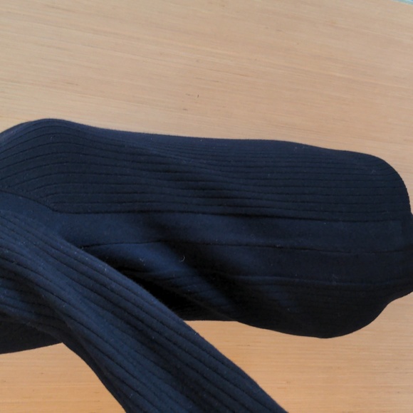 🆕 EVERLANE The Luxe Wool Ribbed Sweater - Picture 5 of 9